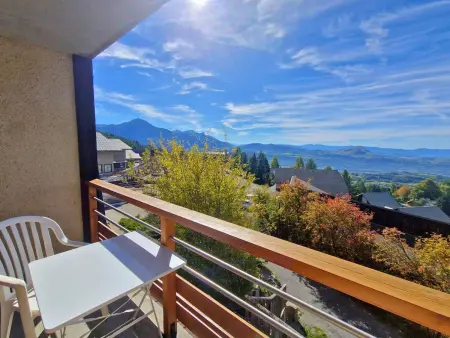 Appart. spacieux 9 pers. à Chaillol avec balcon, animaux admis : photo 3