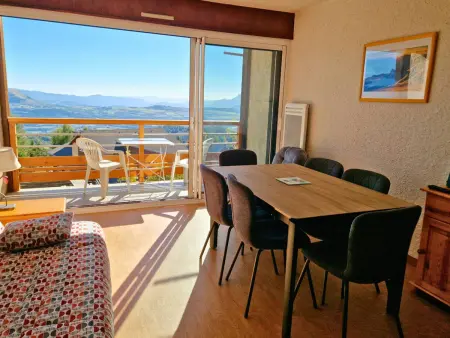 Appart 6 pers, balcon sud, coeur station, animaux admis, parking, WiFi, lave-vaisselle : photo 2