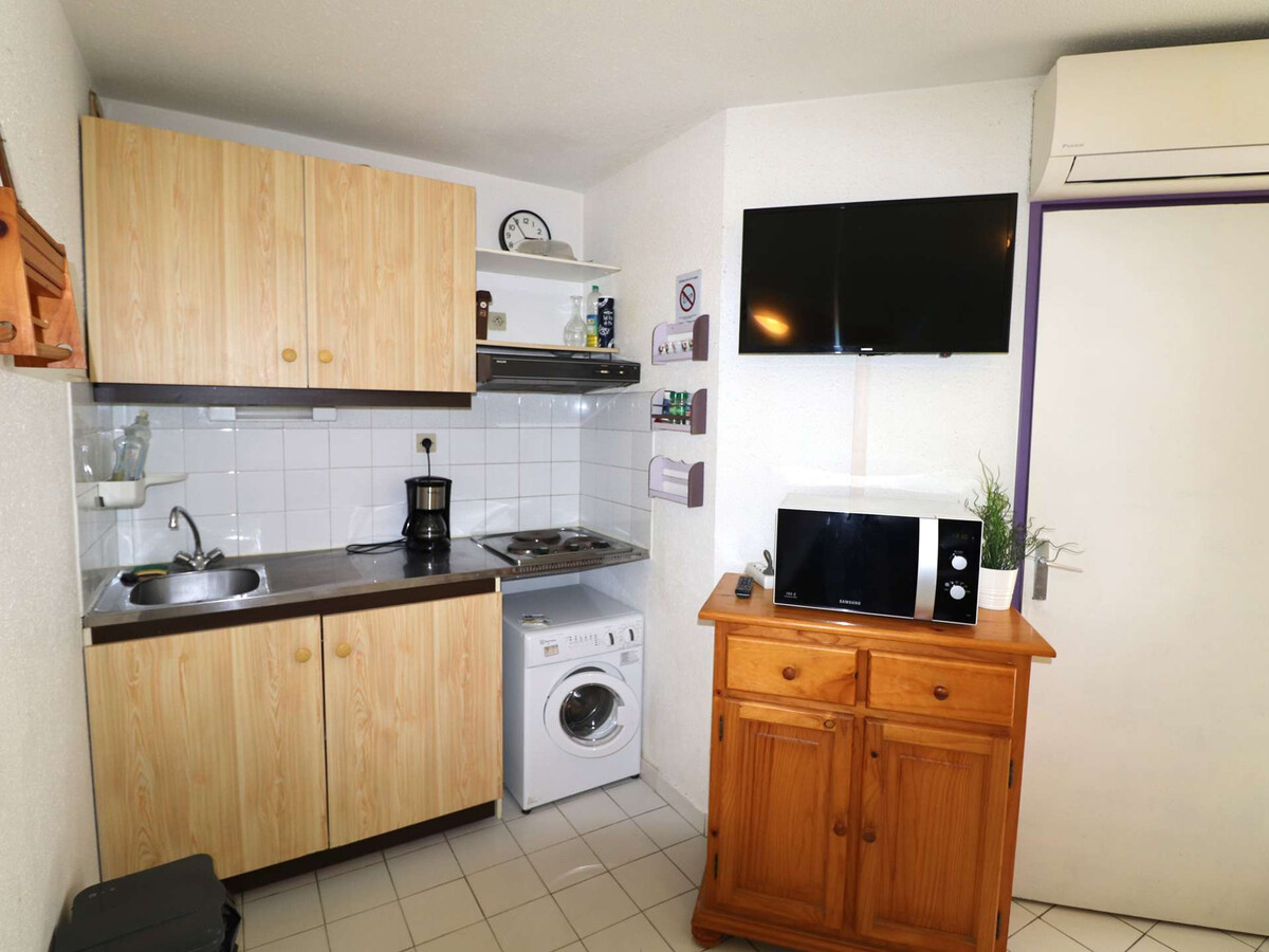 2P cabine climatisé, terrasse 35m², piscines au Grau-du-Roi - Photo 7