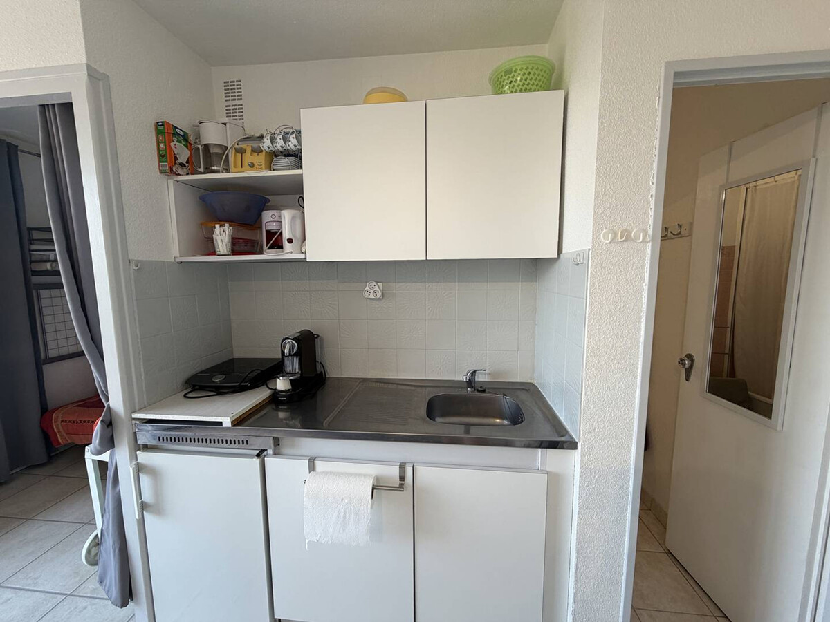 Studio alcôve 3 pers, balcon 7m², parking sécurisé à Argelès - Photo 8