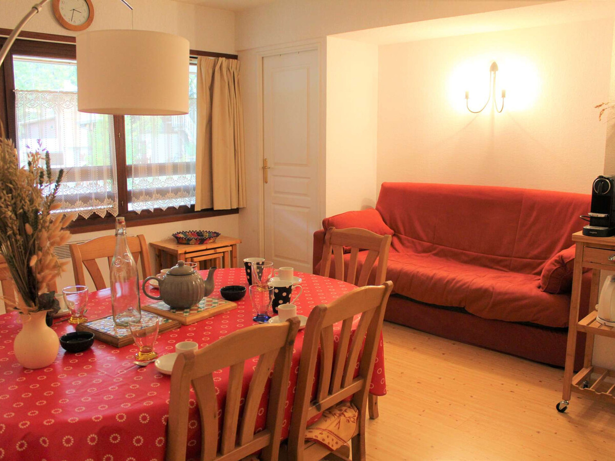 Appartement Vars - 3 pièces, 6 couchages, pied des pistes - Photo 2