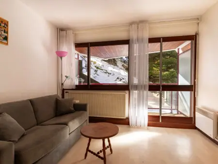 Studio 30 m² Gourette, balcon, 4 pers., près des pistes : photo 2