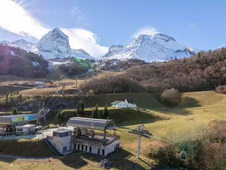 Studio 6 pers. balcon sud et accès direct pistes à Gourette : photo 10