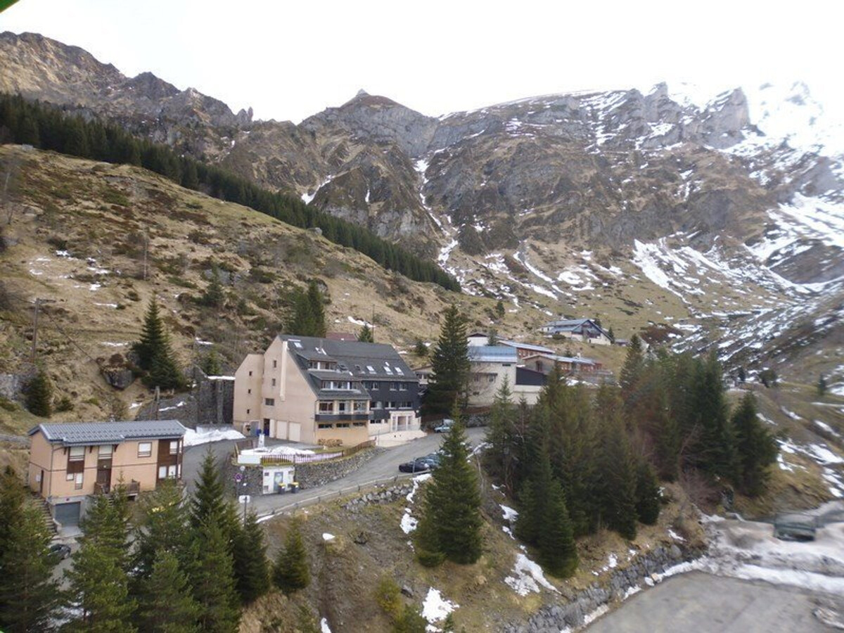 Studio 6 pers. pied des pistes, balcon vue montagnes - Photo 11