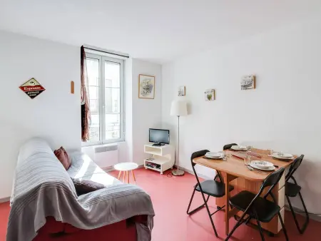 Location appartement à Cauterets, Appartement T2 avec coin nuit, face télécabine, 4 pers, plein centre, Cauterets