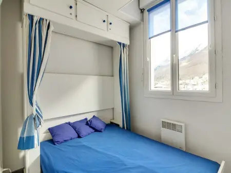 Appartement 4 personnes à 350m des pistes, centre Cauterets : photo 4