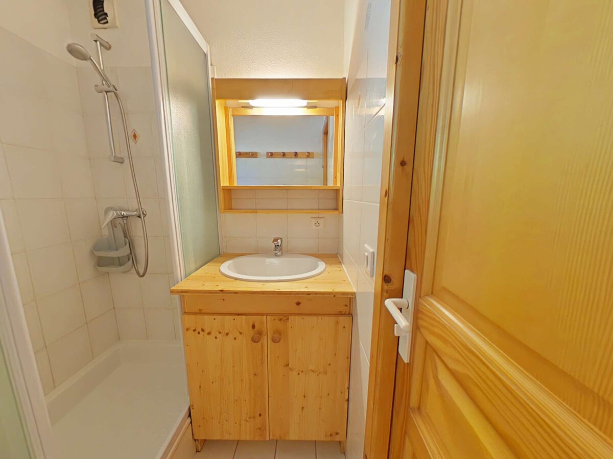 T2 Cabine Balcon Sud - 700m des Pistes - Photo 11