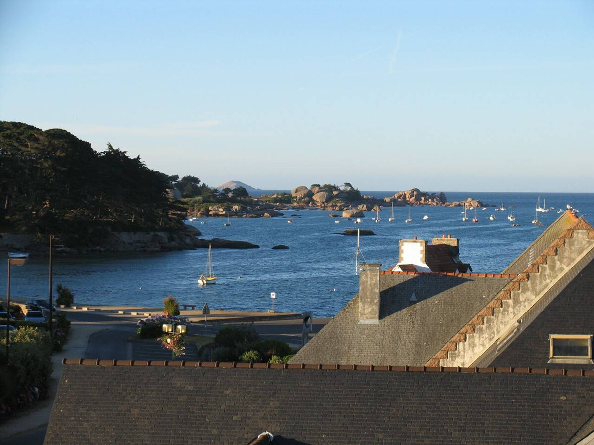 Duplex 105m² vue mer, 2 terrasses, centre Trégastel - Photo 13