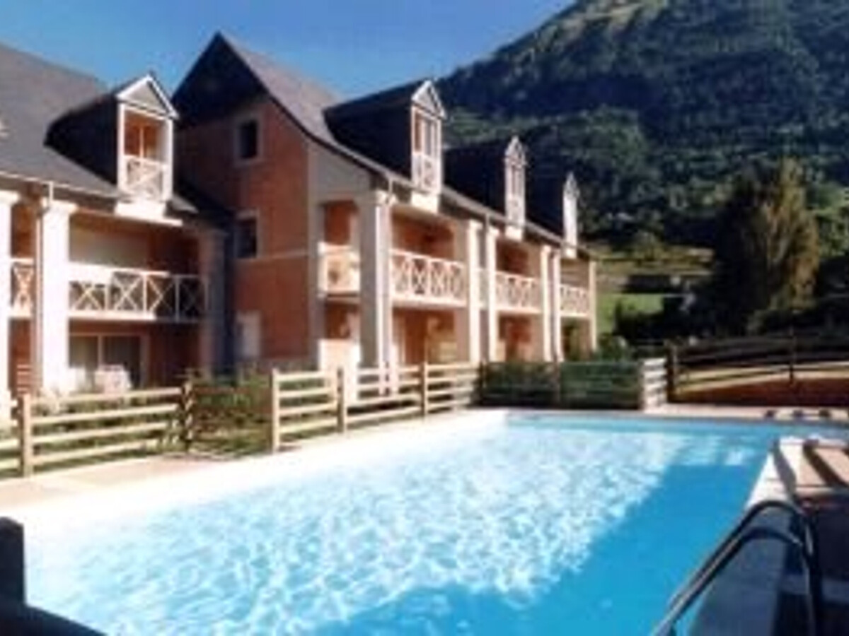 T3 rez-de-chaussée avec jardin et vue montagne - Photo 14