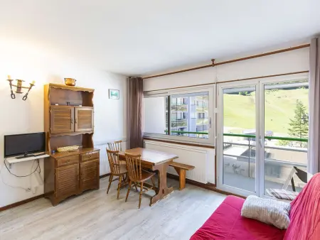 Studio 28 m² Gourette, 6 personnes, vue domaine skiable : photo 4