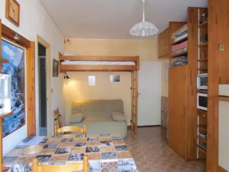 Studio 18m² centre Cauterets, balcon SE, mezzanine