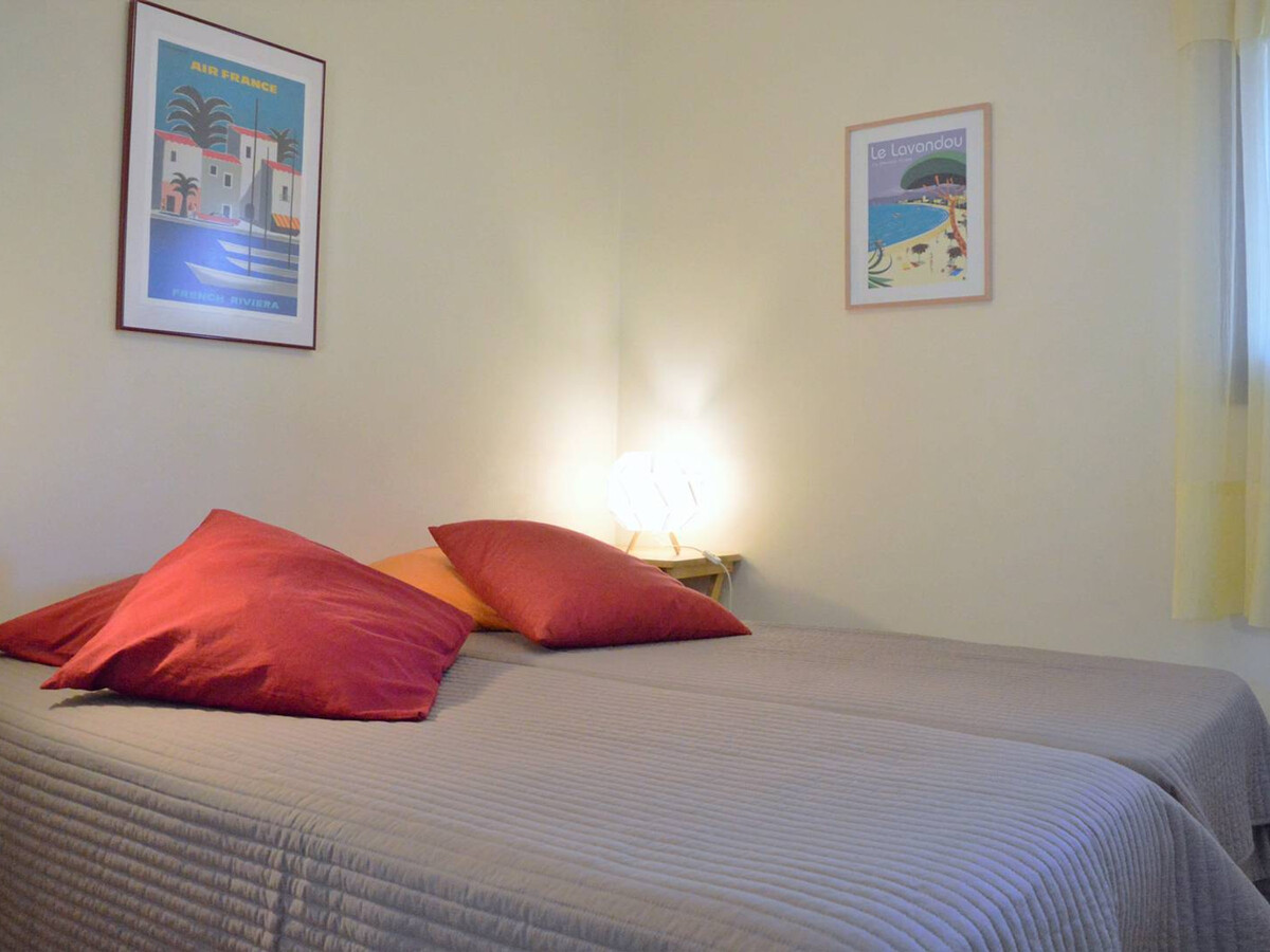 T2 vue mer au Lavandou, 100 m de la plage - Photo 8