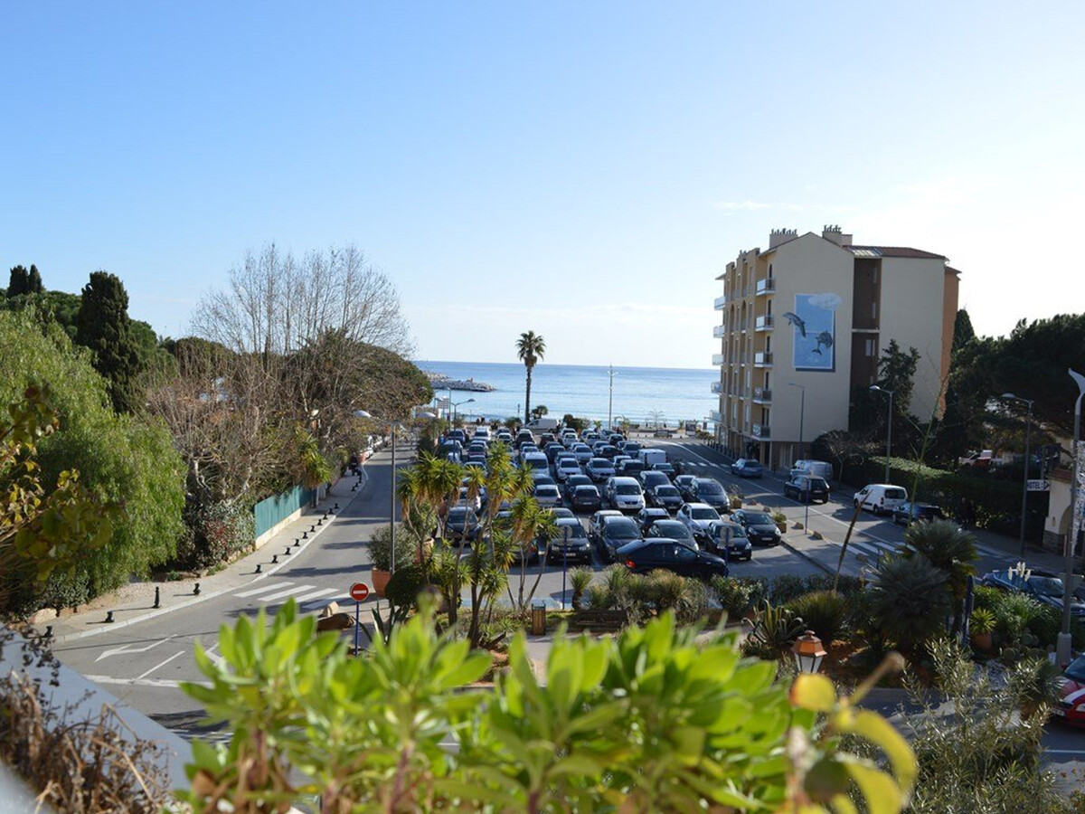 Appartement 2 pièces climatisé, 100m de la plage - Photo 2