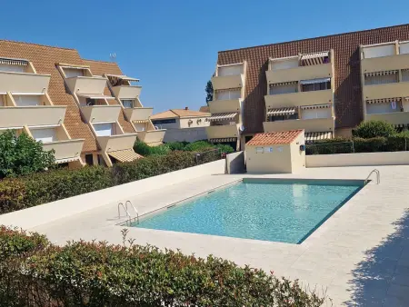Location appartement à Marseillan Plage, Studio cabine avec piscine, plage directe, terrasse et parking - Animaux acceptés