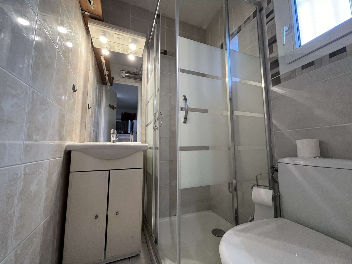 Appartement 6 pers. rez-de-jardin, piscine à Marseillan-Plage - Photo 10