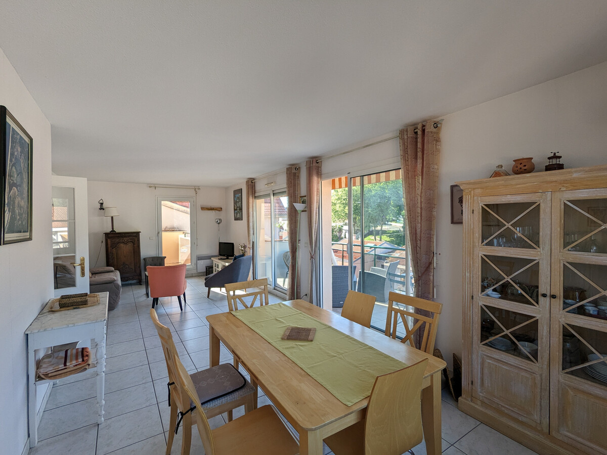 T3 73m² centre Arcachon, terrasse sud, parking sécurisé - Photo 7