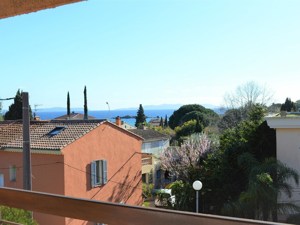 Studio 4 pers, terrasse sud, parking - Le Lavandou - Photo 2