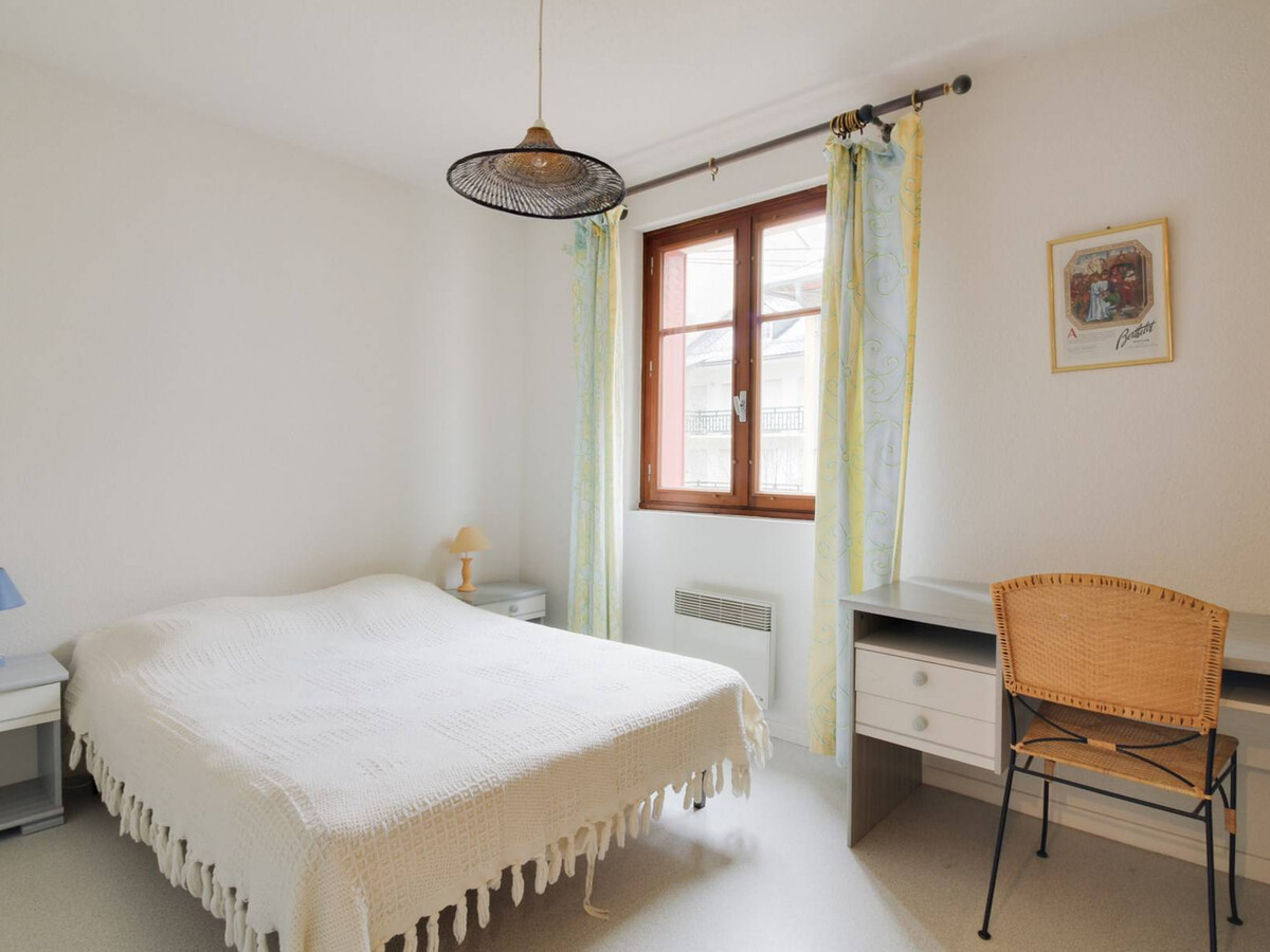 Appartement 38m² centre Cauterets, 2 balcons, local skis - Photo 3