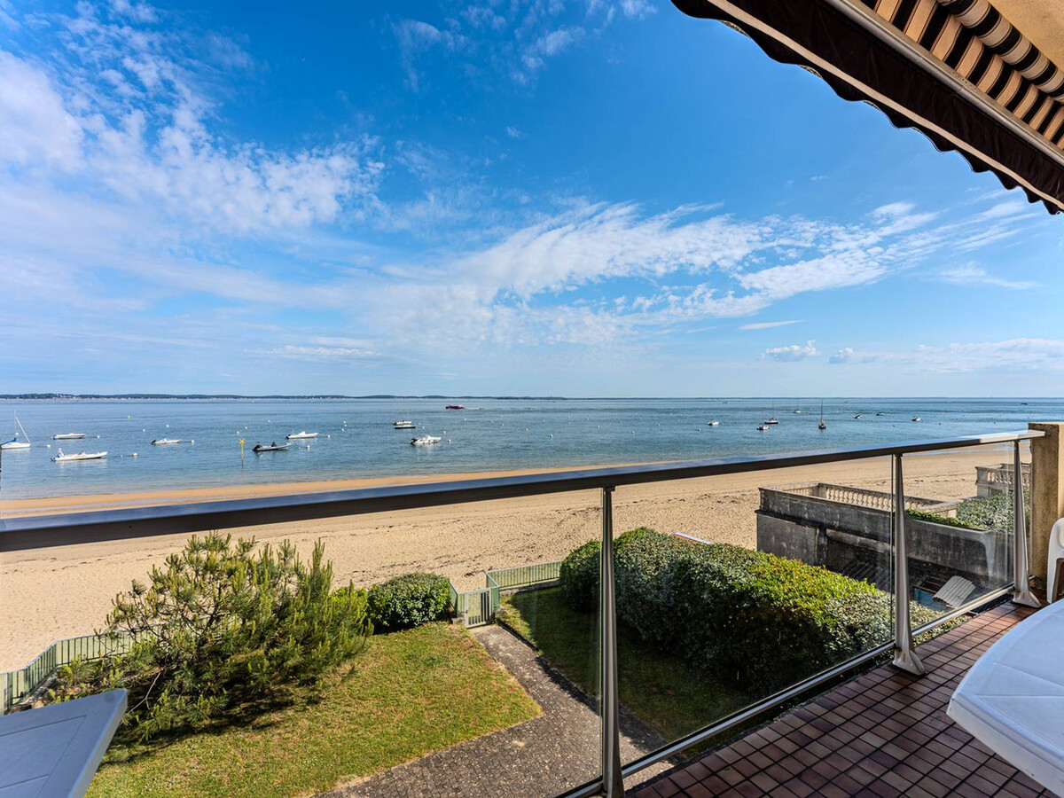 T2 Arcachon, accès plage directe et vue bassin - Photo 1