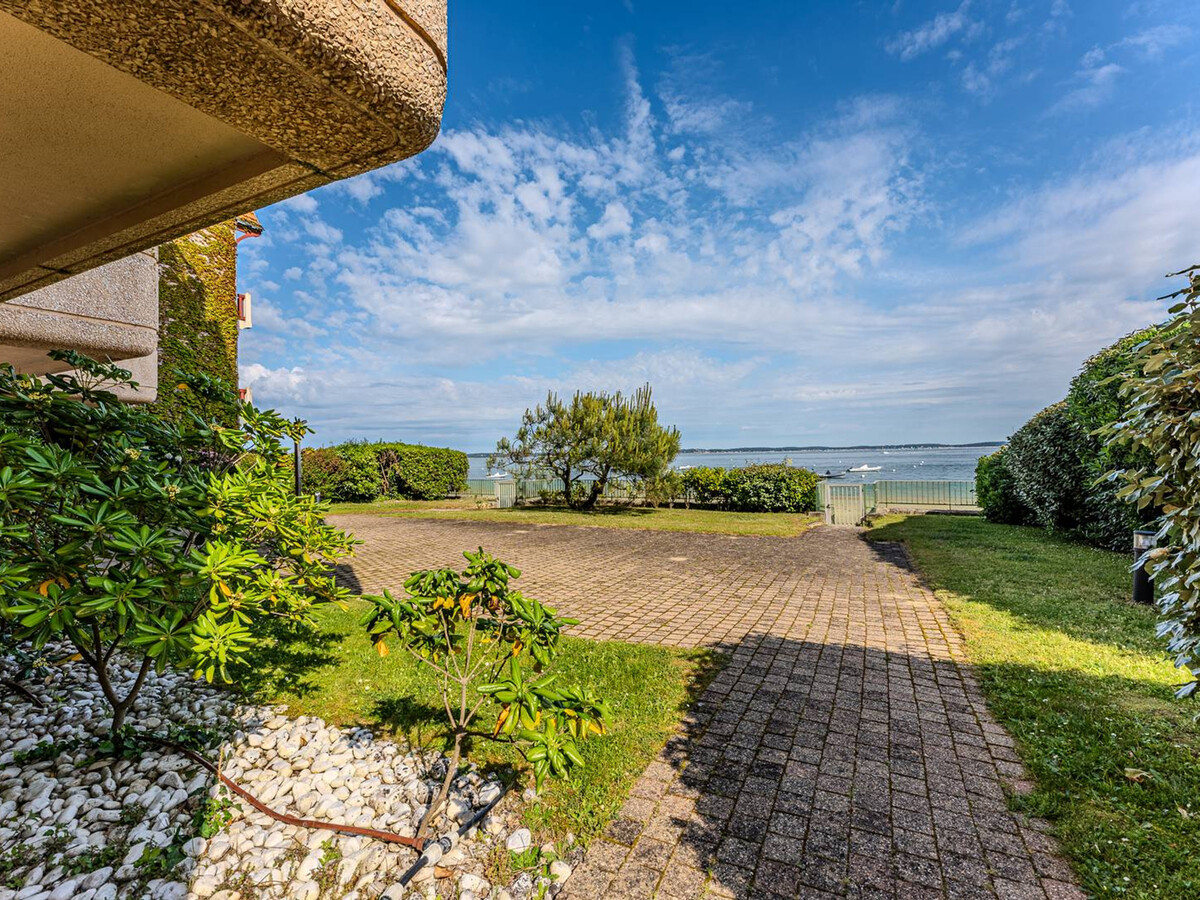 T2 Arcachon, accès plage directe et vue bassin - Photo 6