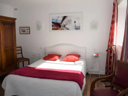 Location appartement à Trégastel, Appartement rénové 3* avec jardin et WIFI à 20m de la plage - Trégastel