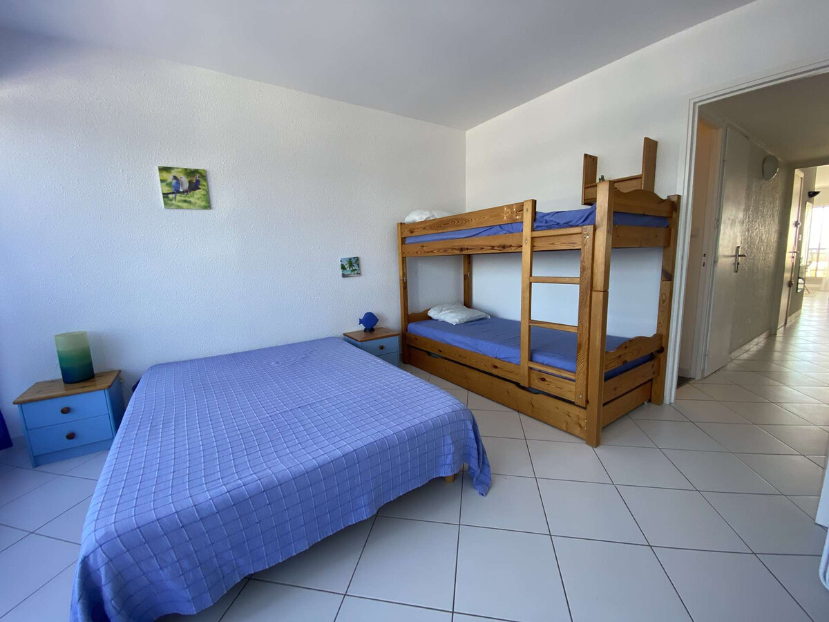 Appartement Port Camargue, vue port et piscine - Photo 12