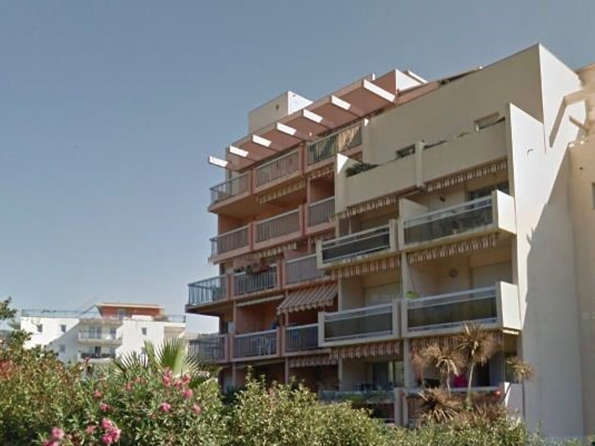 Studio Le Lavandou, terrasse Sud-Est, parking et vue mer - Photo 10