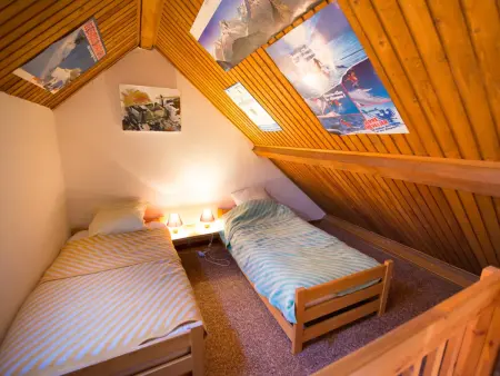 Triplex 6 pers. avec balcon sud-ouest à Saint-Chaffrey, près navette skieur : photo 7