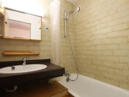 Triplex 6 pers. avec balcon sud-ouest à Saint-Chaffrey, près navette skieur : photo 14