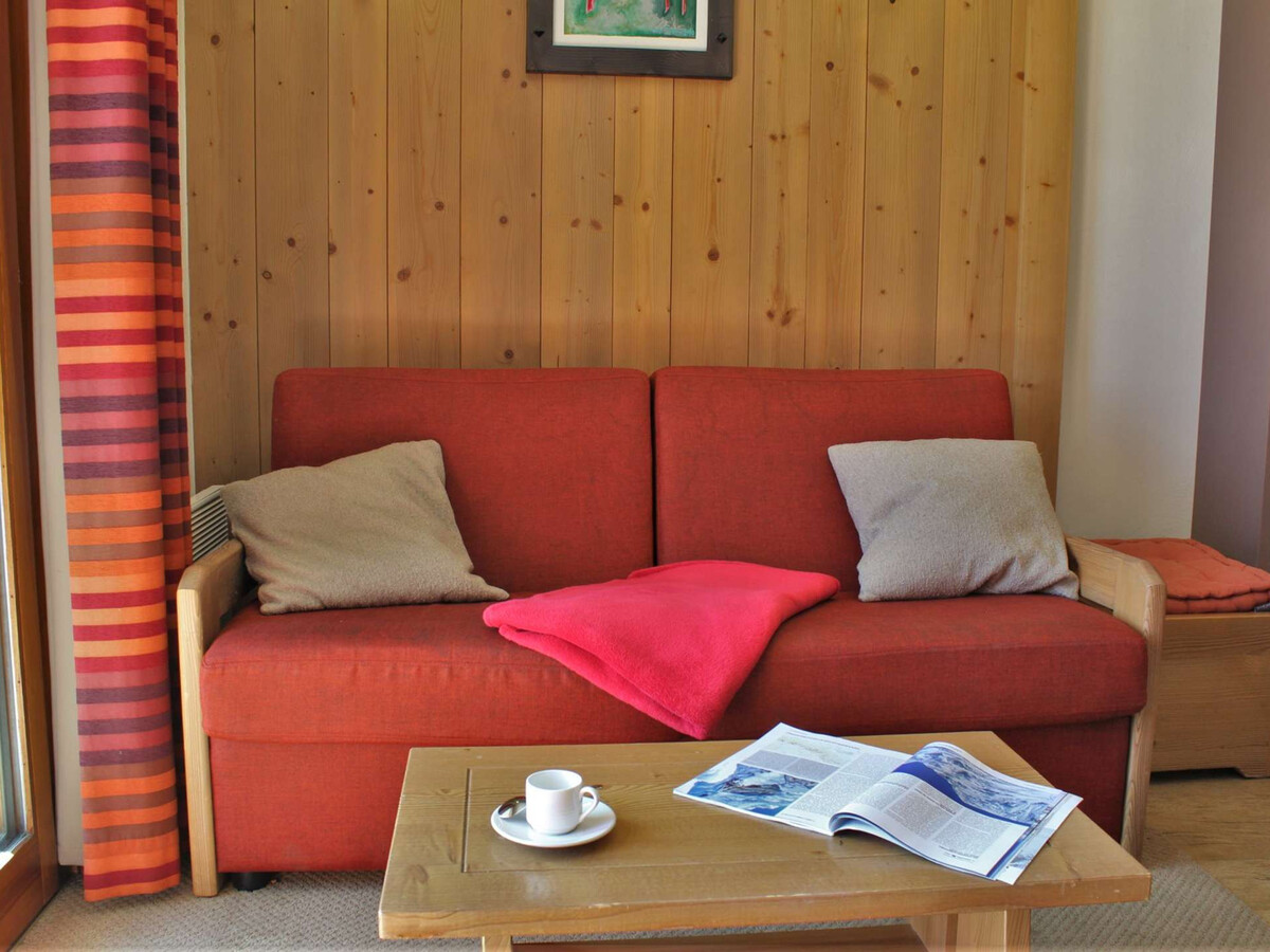 Appartement 2 pièces balcon, piscine et sauna aux pieds des pistes - Photo 4