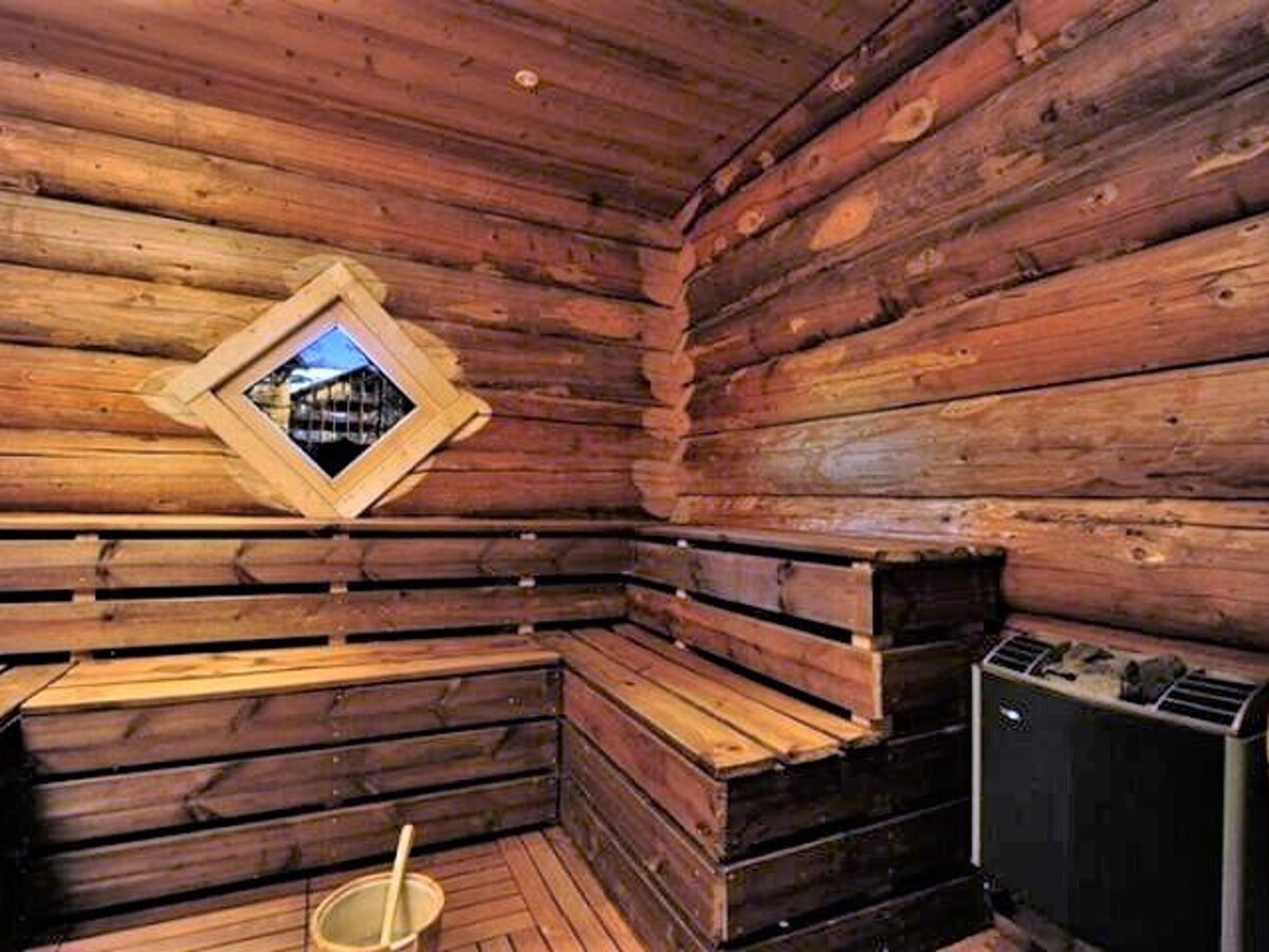 Appartement 2 pièces balcon, piscine et sauna aux pieds des pistes - Photo 20