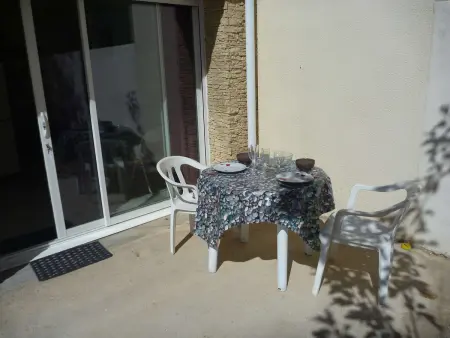 Studio Charmant à 2 Pas de la Plage avec Terrasse et Parking - Photo 6