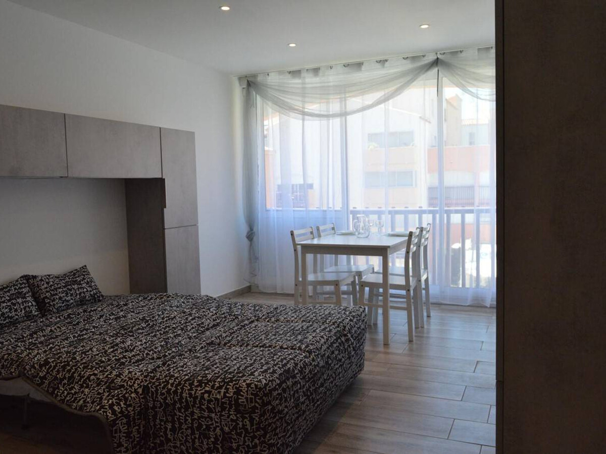 Studio rénové avec parking à Cap d'Agde, 850m plage - Photo 4