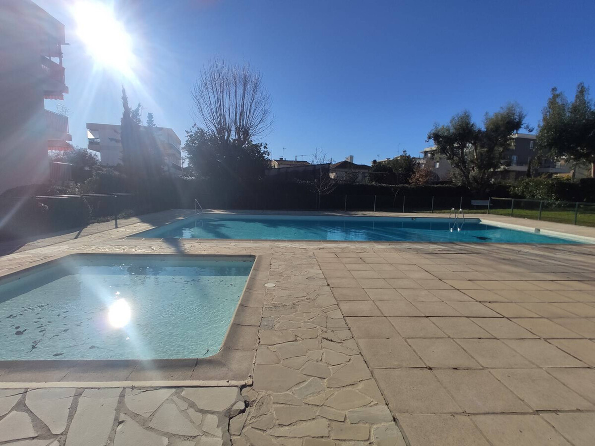 Appartement rez-de-jardin 4 pers., piscine & tennis à Antibes - Photo 3