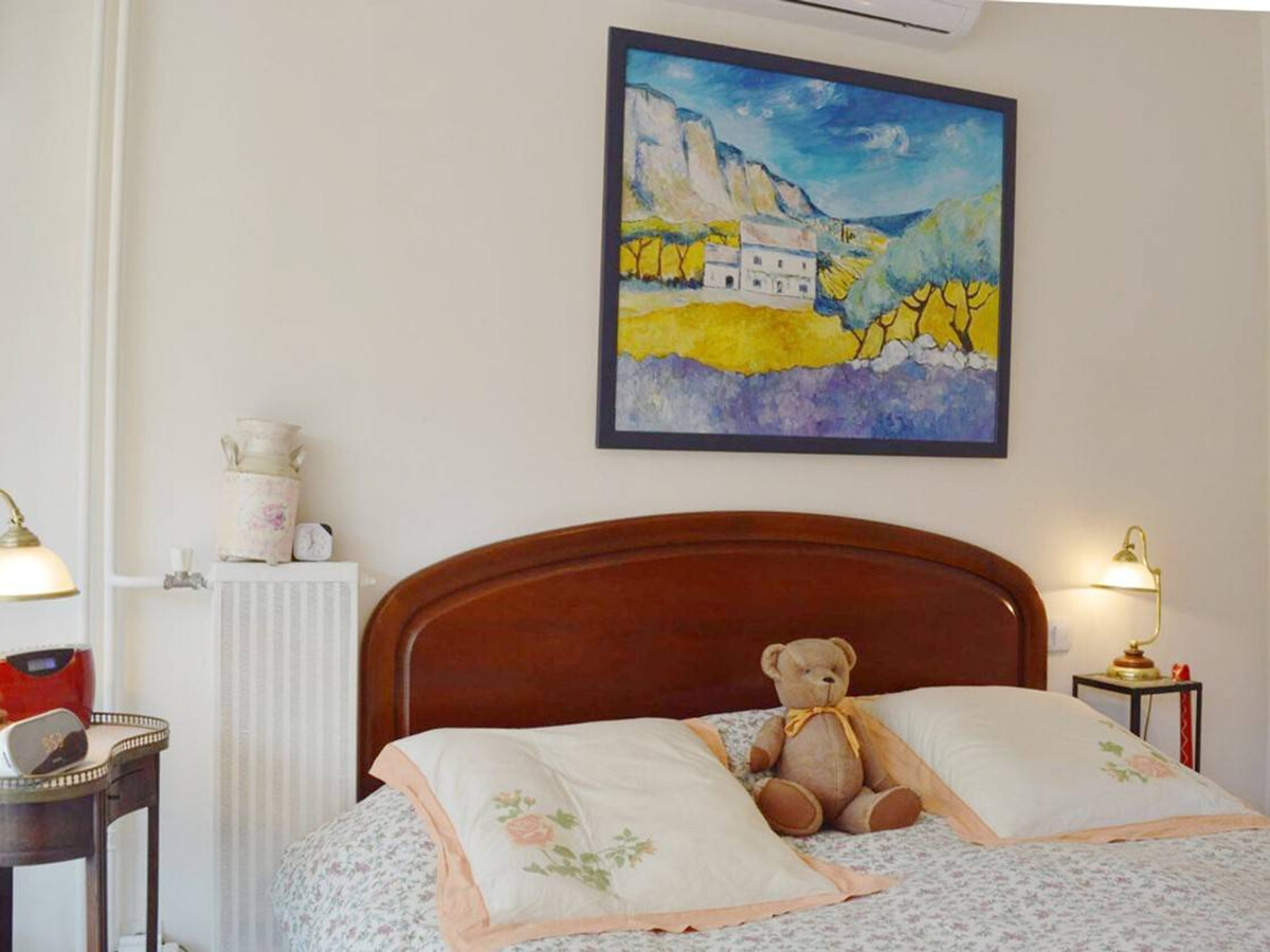 Appartement rez-de-jardin 4 pers., piscine & tennis à Antibes - Photo 11