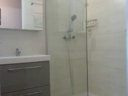 Appartement rénové 4 pers. proche plage, calme, parking, animaux acceptés - Photo 5
