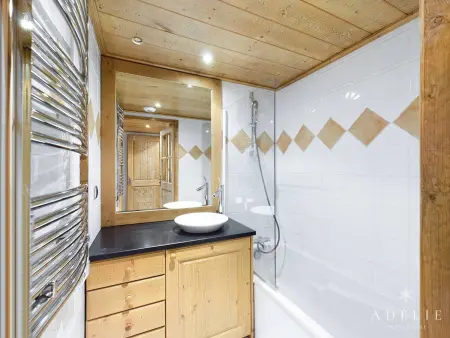 Appartement 2 pièces, 150m des remontées, parking et skis : photo 5