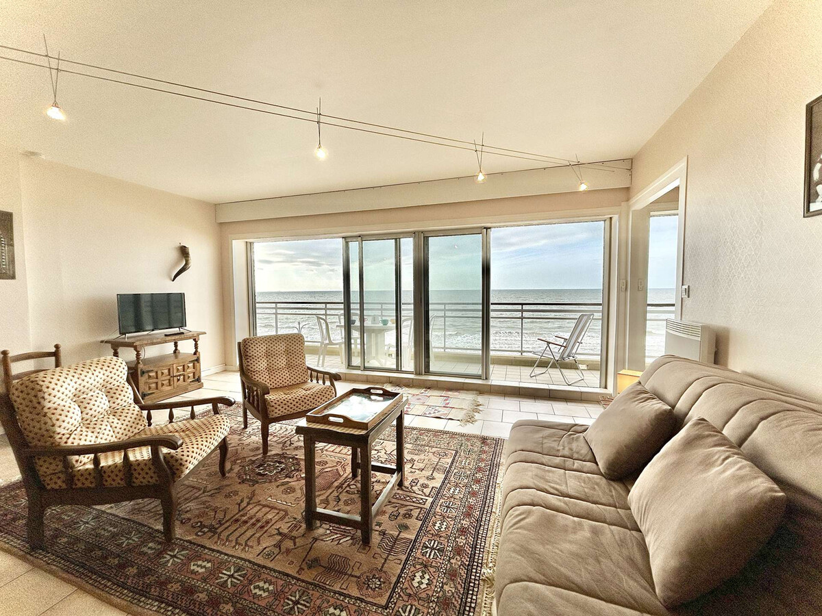 Appartement 2 pièces terrasse face mer à La Baule - Photo 4