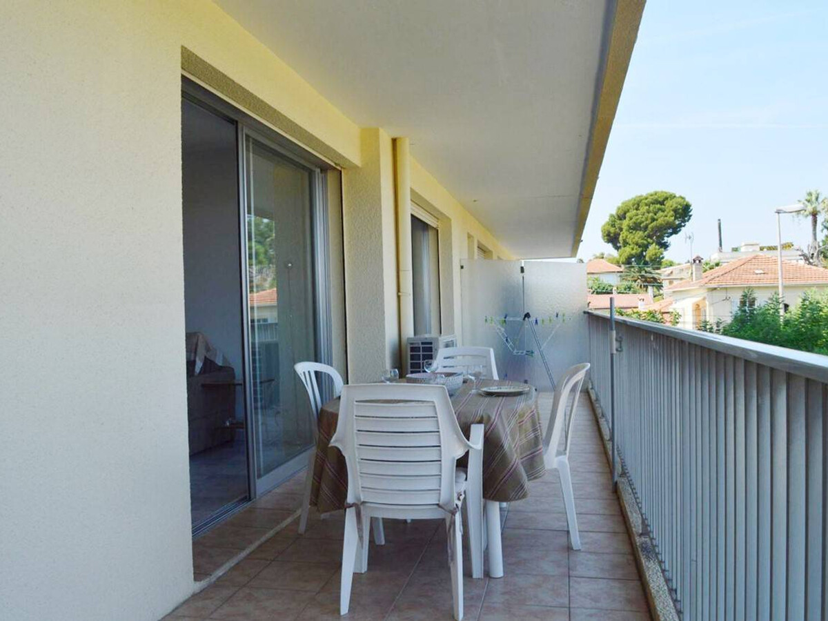 T2 Antibes avec balcon vue mer, près plage Salis - Photo 17