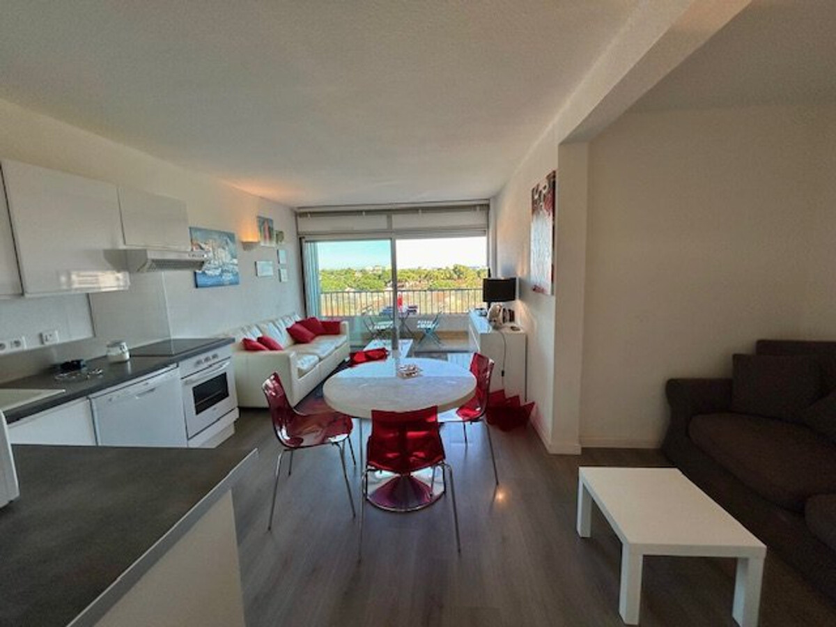 T2 rénové avec vue mer et parking à Argelès-sur-Mer - Photo 7