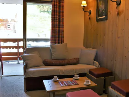 Appart 2 pièces Risoul 1850 : piscine, sauna, pied des pistes : photo 3