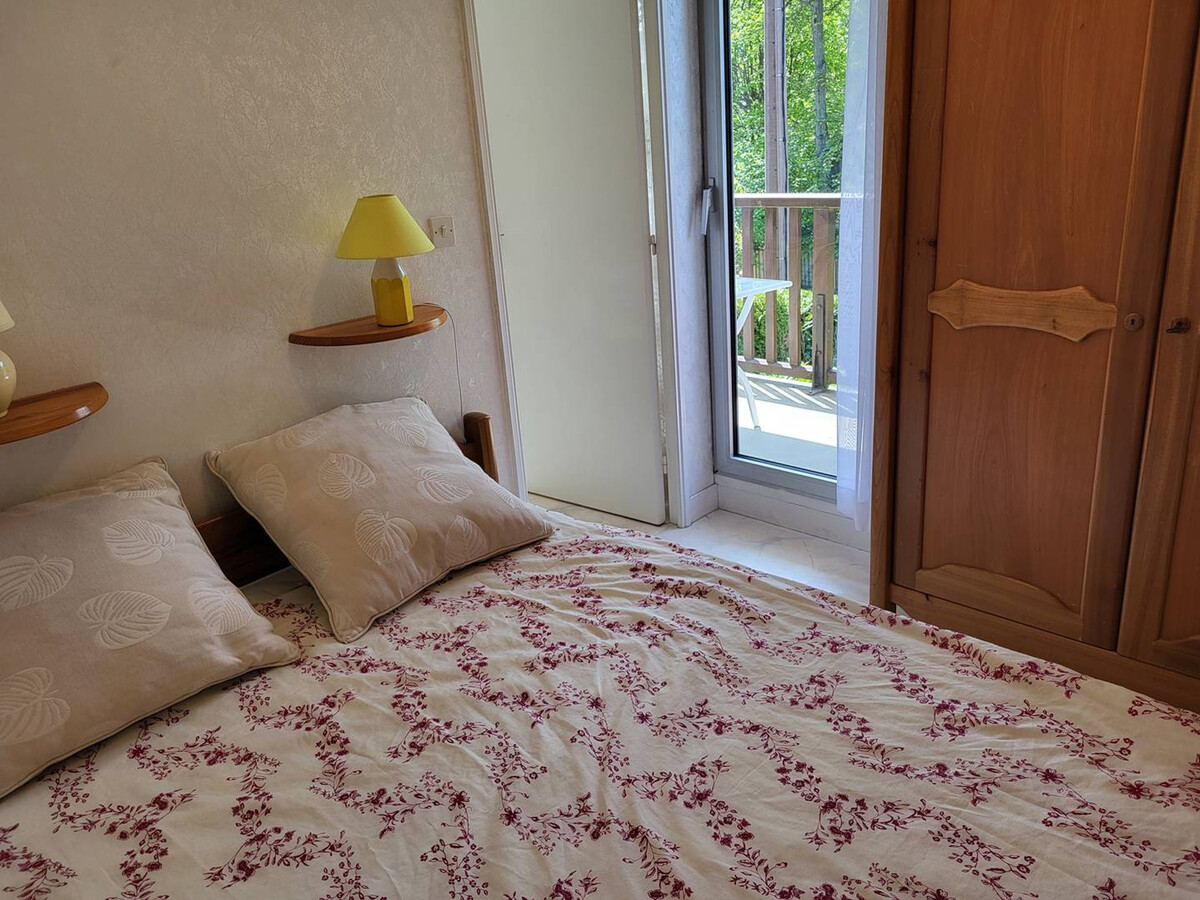 T2 Cabourg avec balcon verdoyant, parking & animaux - Photo 3
