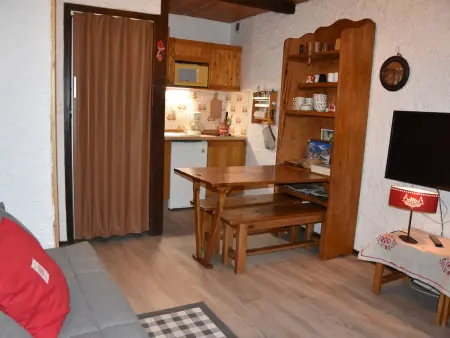 Location appartement à Pralognan la Vanoise, Studio sud 4 pers, animaux admis, terrasse ensoleillée