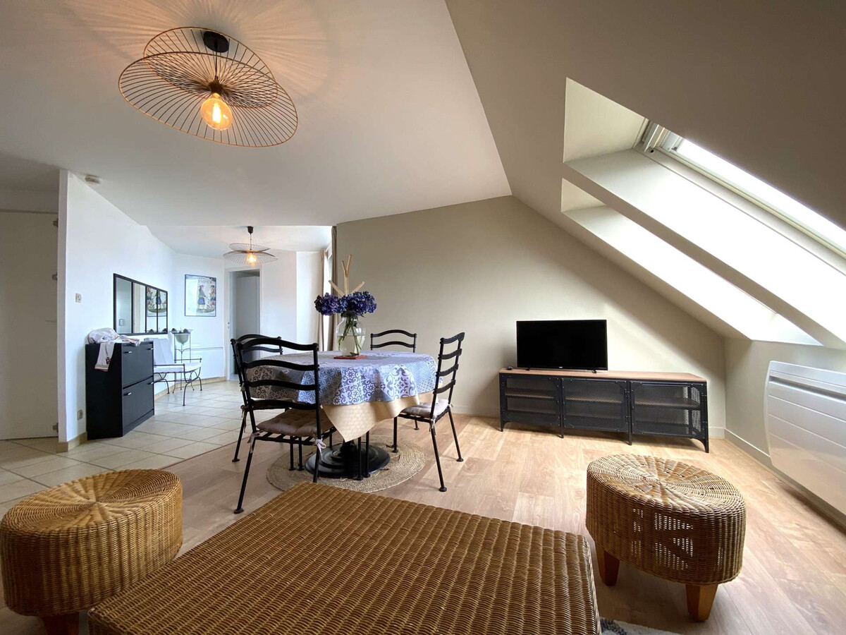 Appartement vue mer dernière étage, plage Trestraou - Photo 4