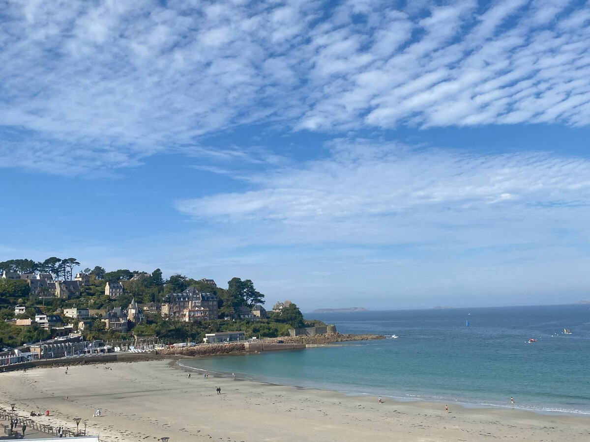 Appartement vue mer dernière étage, plage Trestraou - Photo 10