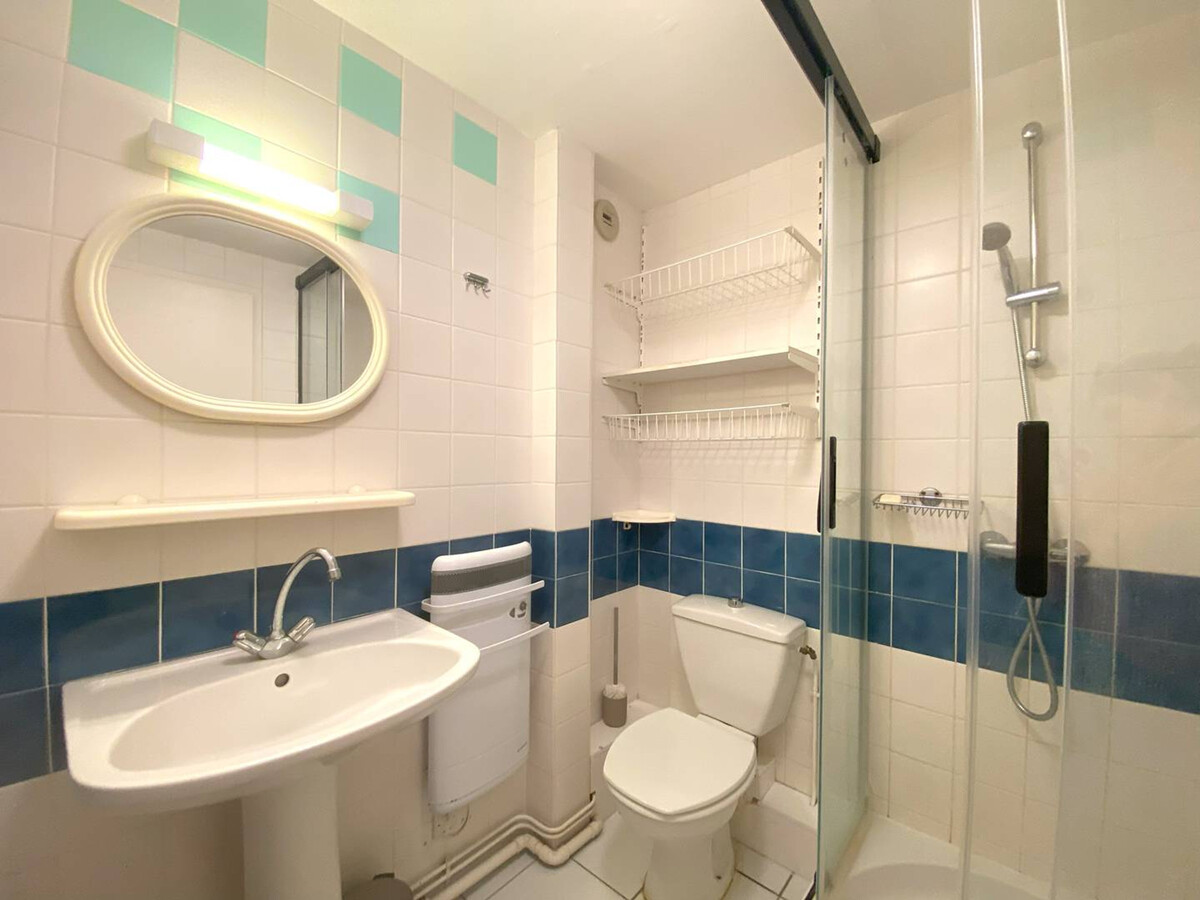 Appartement vue mer dernière étage, plage Trestraou - Photo 12