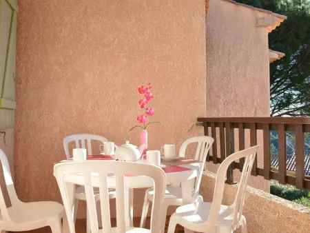 Location appartement à Les Issambres, Appartement 6 couchages avec piscine et parking aux Issambres