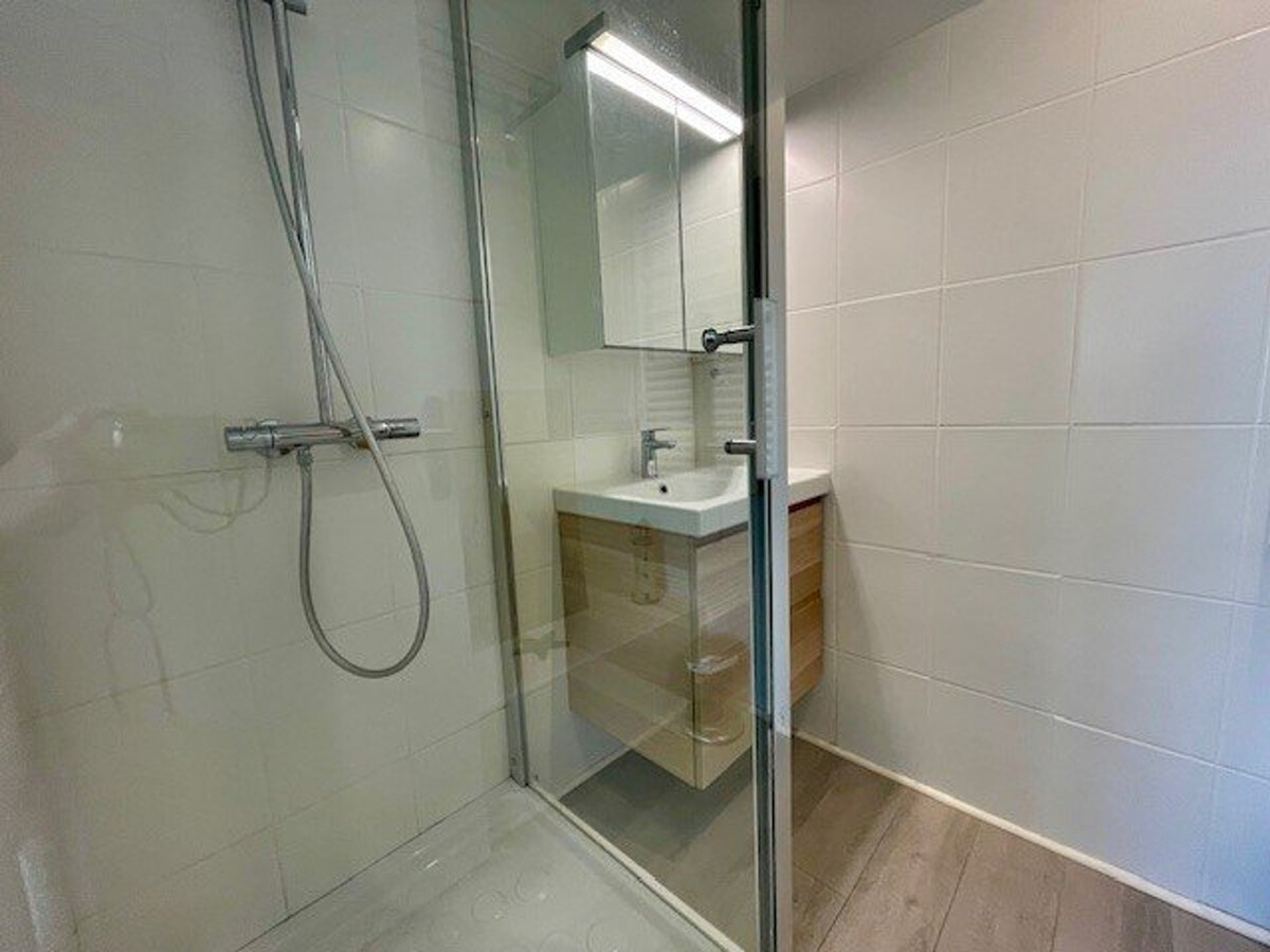 Studio mezzanine Quiberon, vue mer et balcon sud-ouest - Photo 9