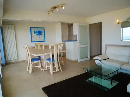Appartement 3 pièces vue mer à Quiberon, balcon sud-ouest : photo 2