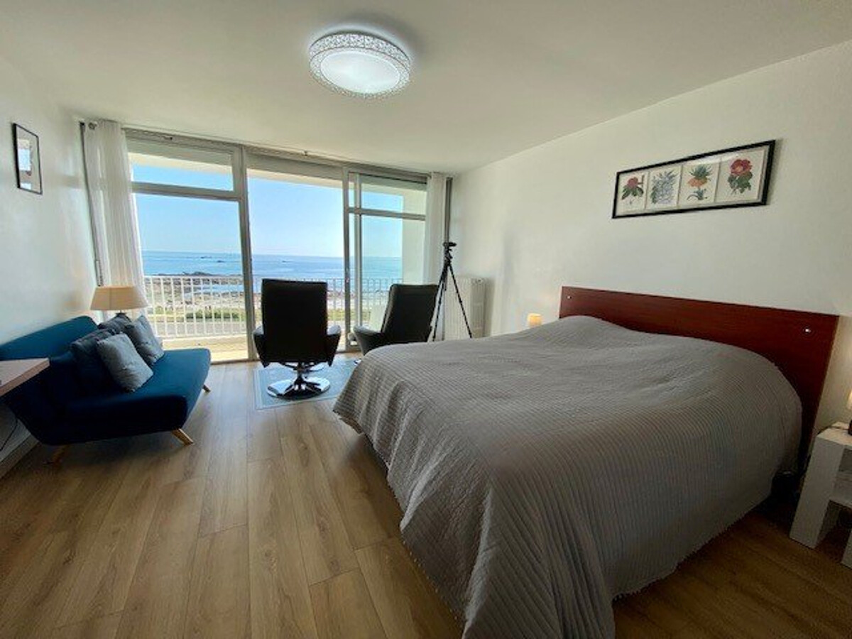 Studio rénové 35m² à Quiberon, loggia vue mer - Photo 3